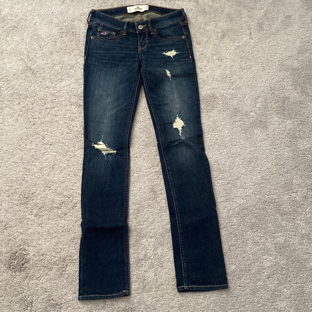 Hollister HCO vintage Y2K Low Rise distressed Super Skinny 
Size 0 R